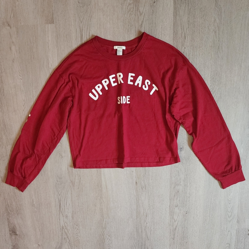 Forever 21 Junior's Upper East Side Graphic Long Sleeve Crop Top Size Medium